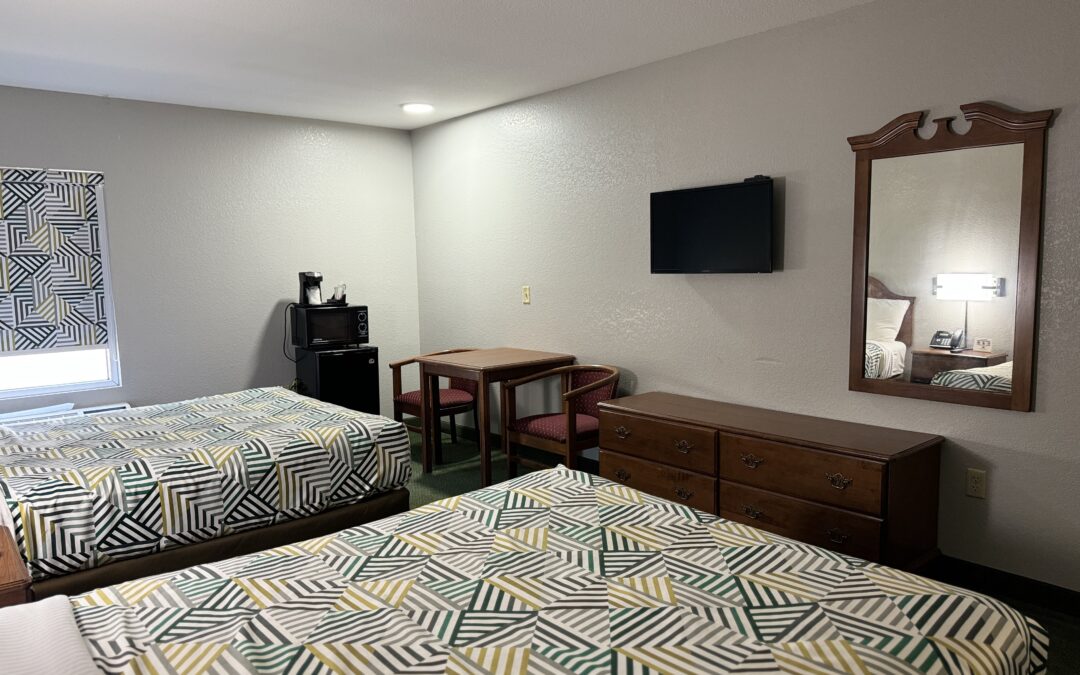 2 Queen Beds Accessible Non-Smoking